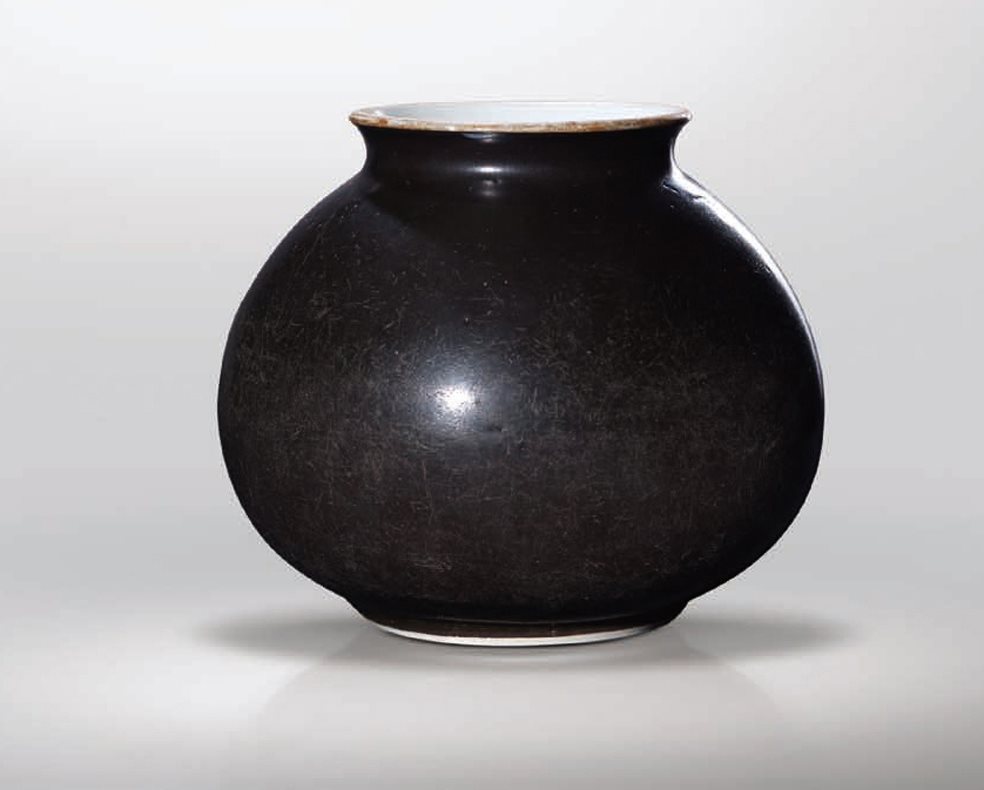乌金釉鱼篓尊