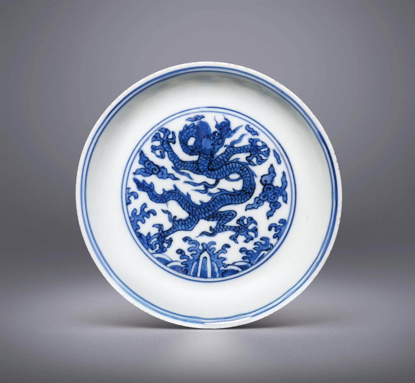青花海水龙纹盘