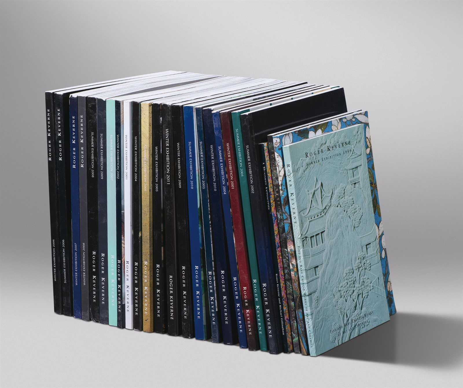 Roger Keverne出版中国艺术品展览图录25册