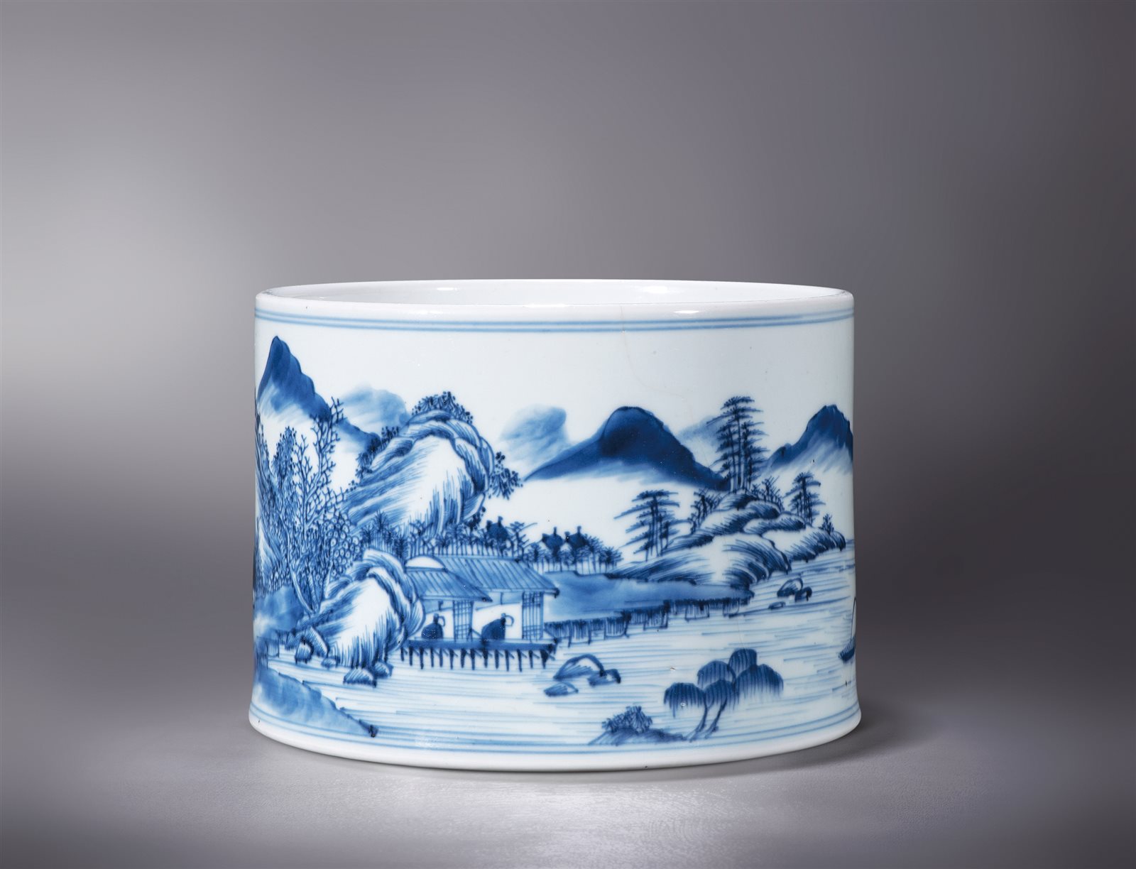 青花山水纹笔筒