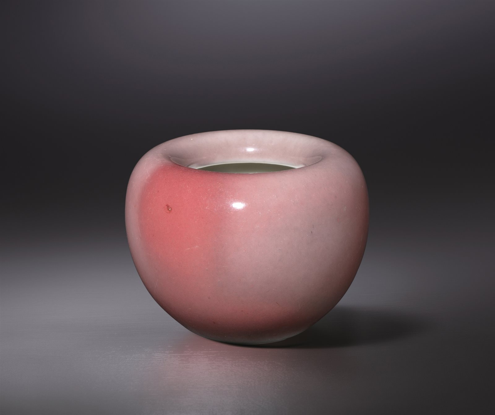 红釉苹果尊