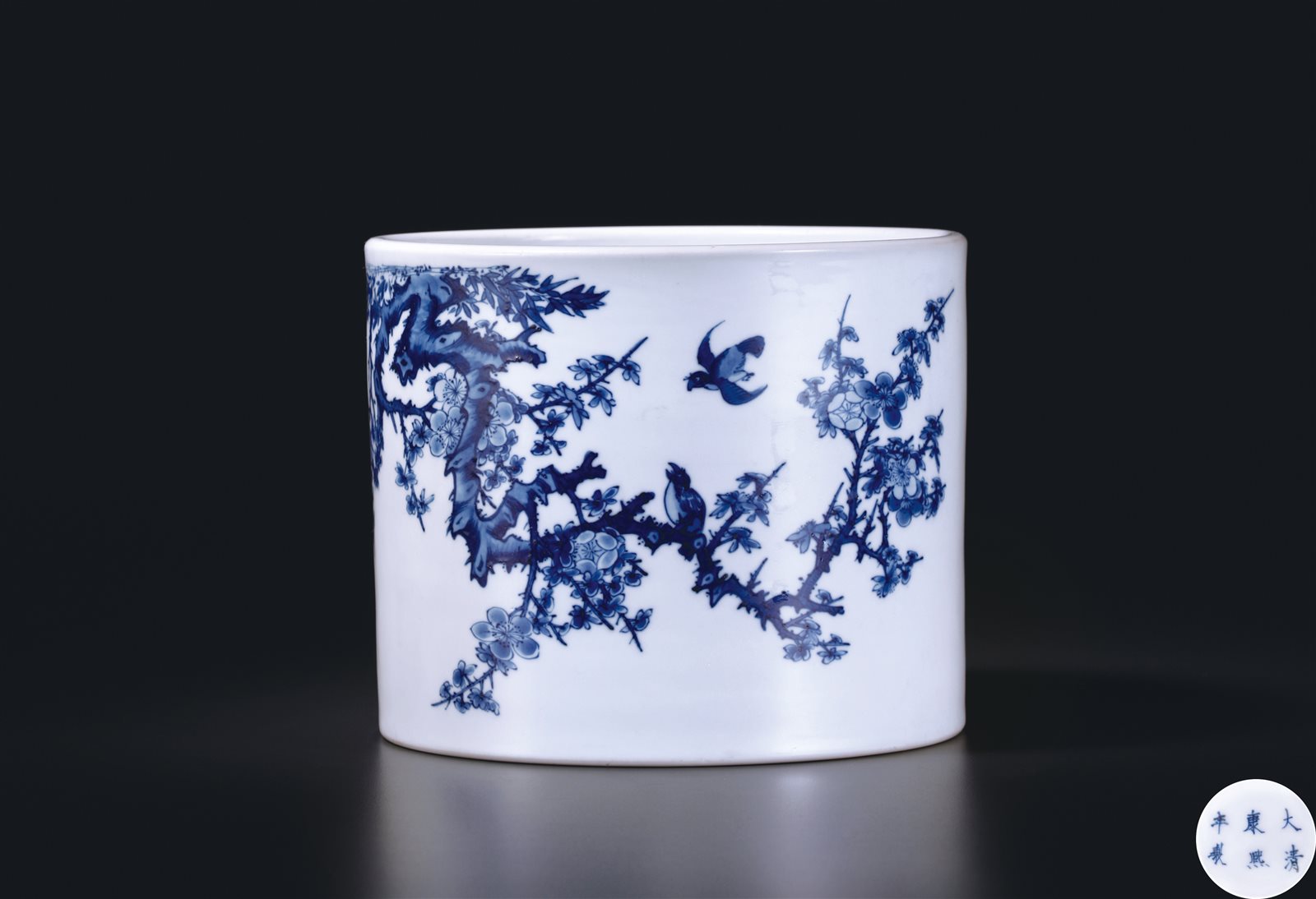 青花花鸟纹笔筒