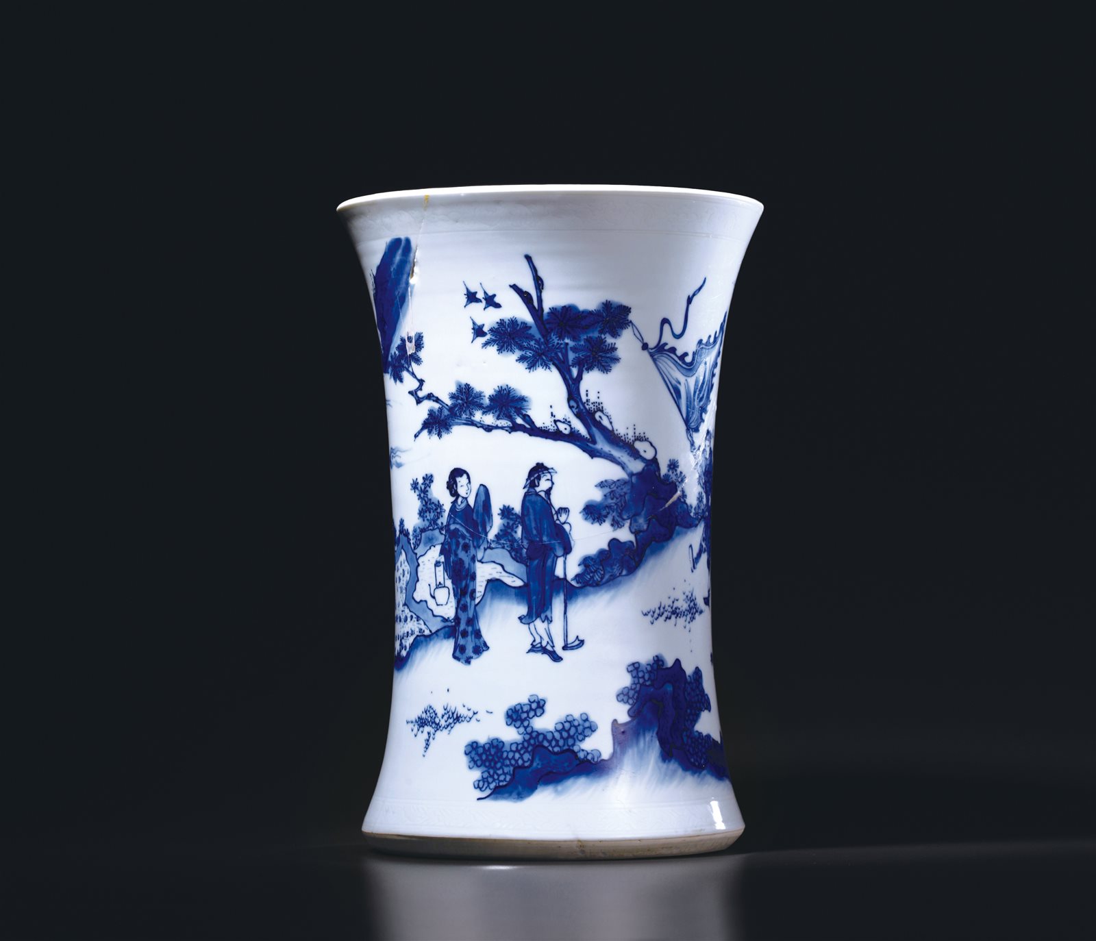 青花人物故事图笔筒