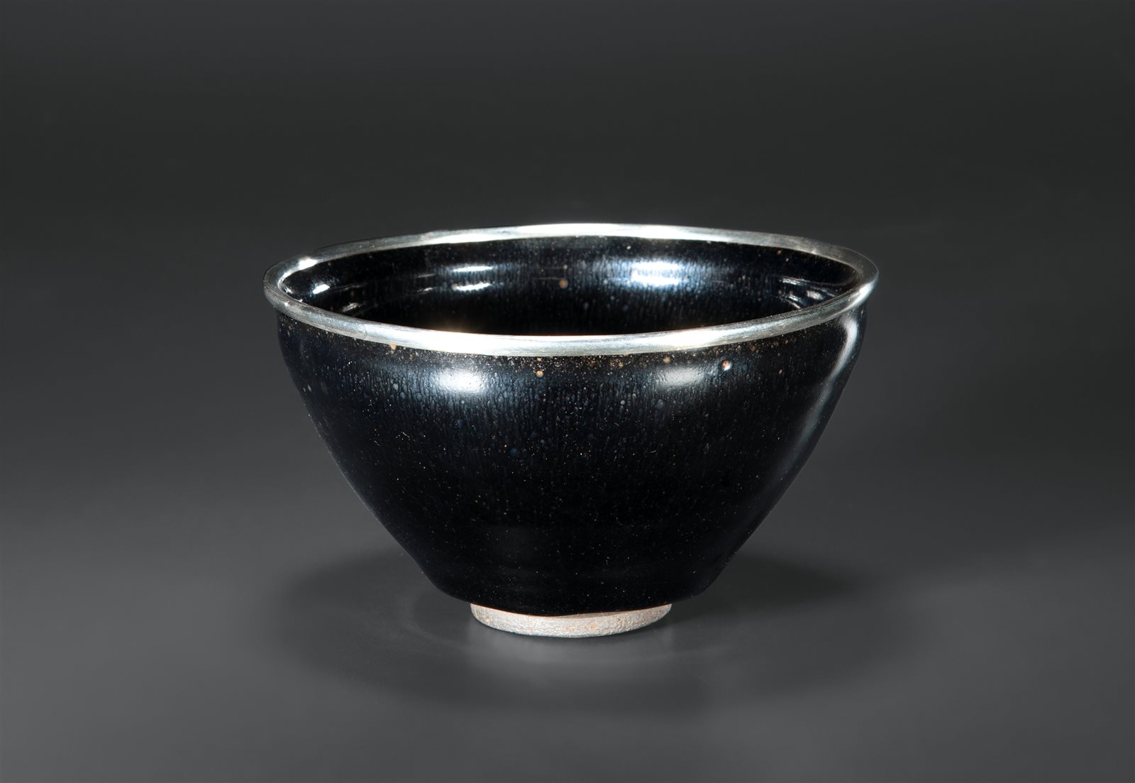 建窑乌金釉标准束口盏(图录号：1229)