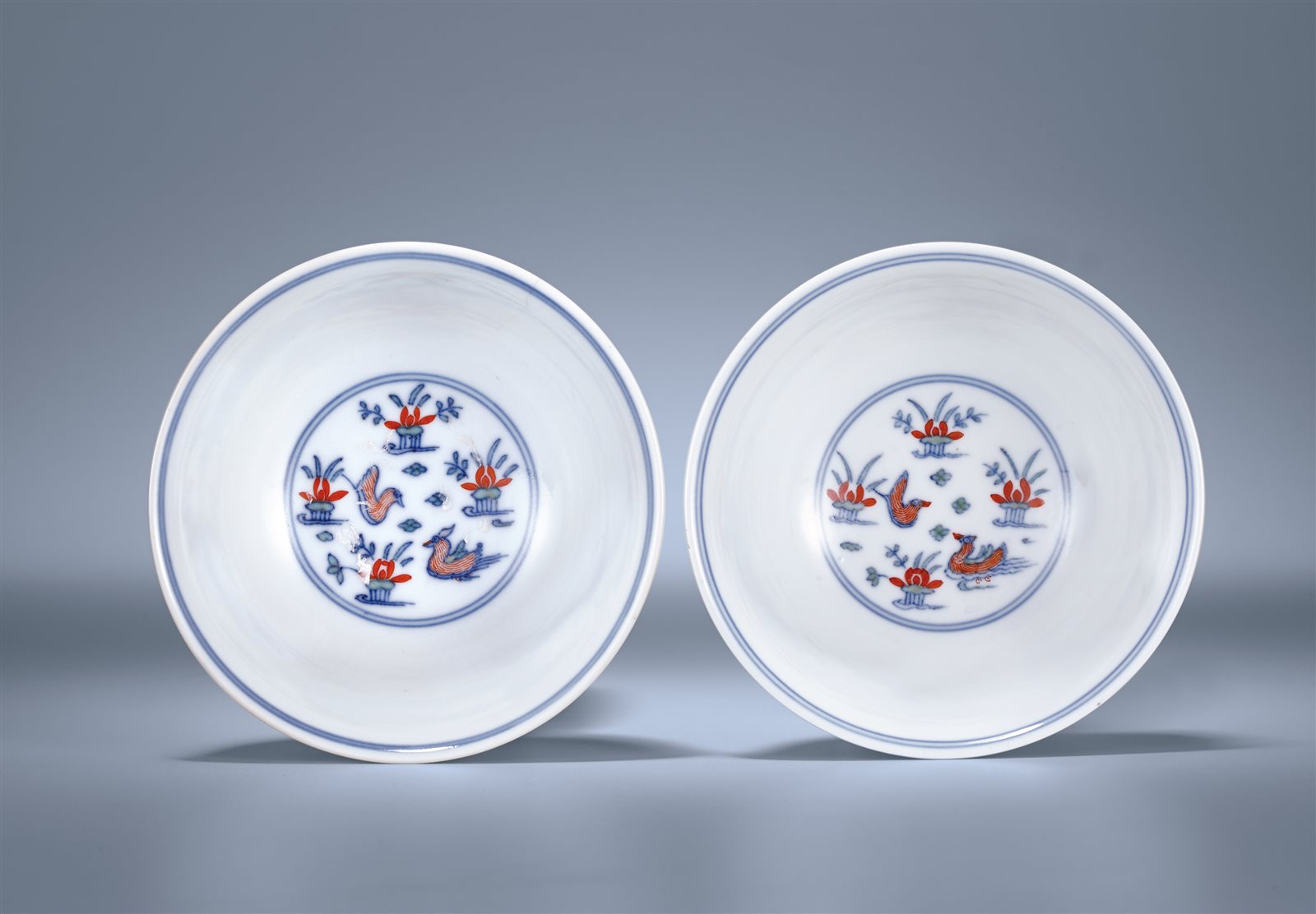斗彩荷塘鸳鸯纹“满池娇”小碗一对(图录号：1175A)