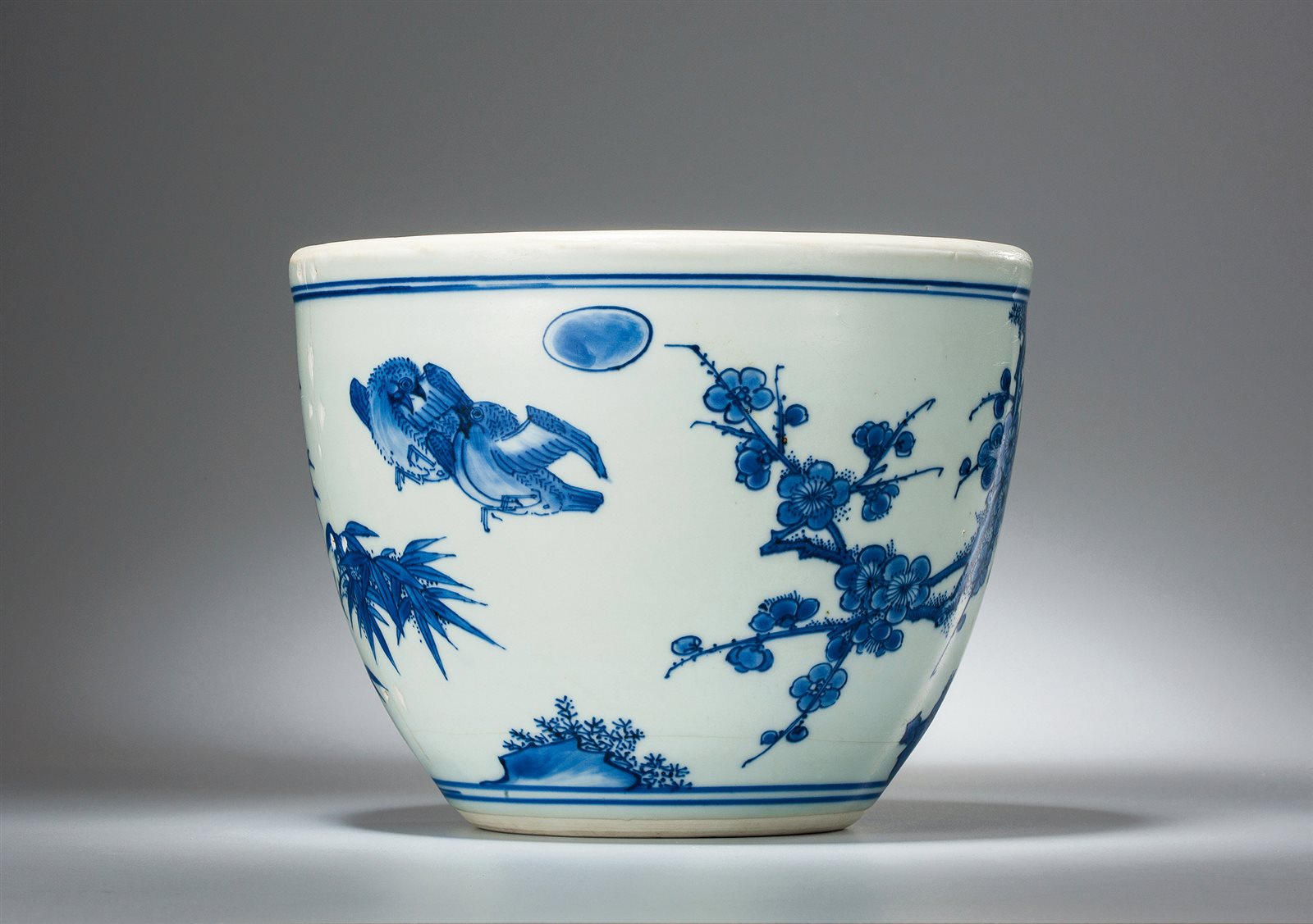 青花松竹梅花鸟纹案缸