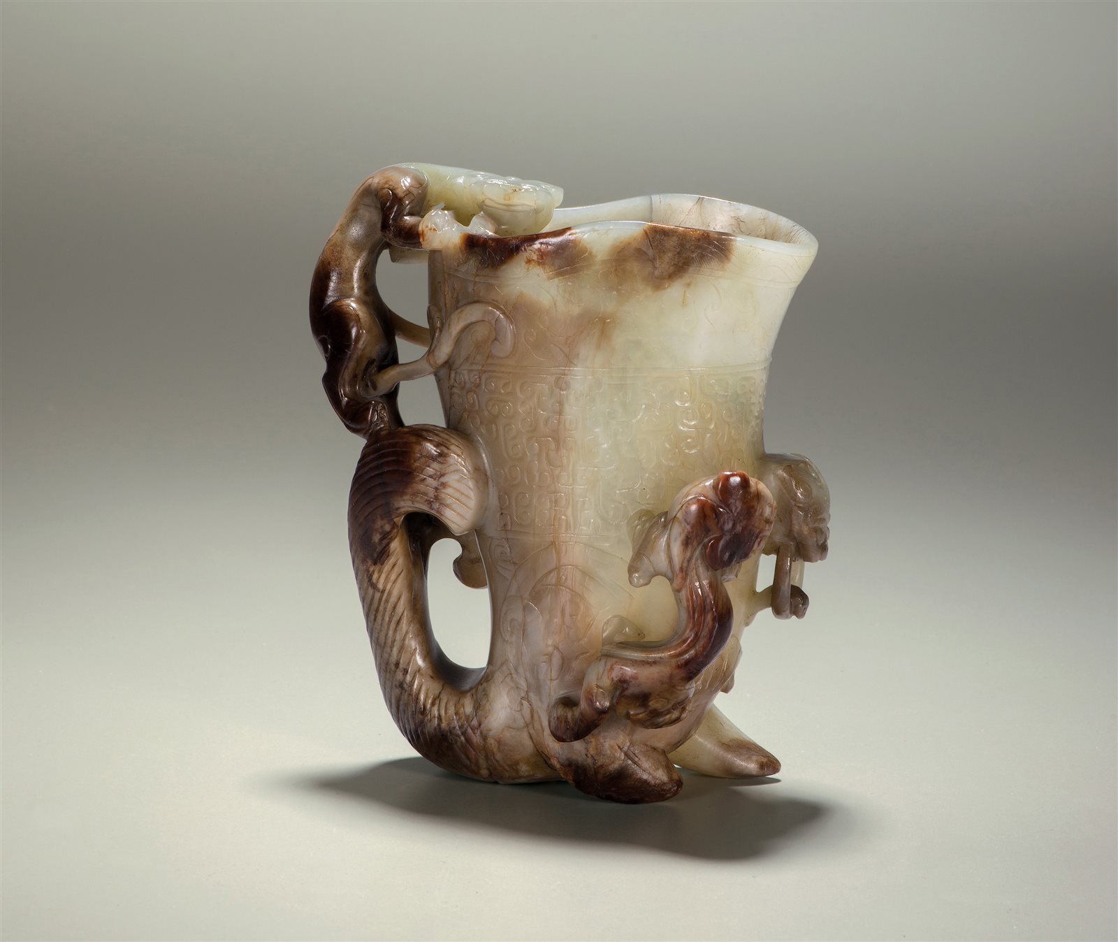 釉里红三鱼纹杯一对