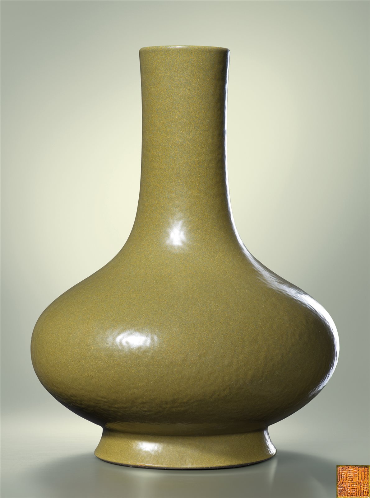 茶叶末釉荸荠瓶