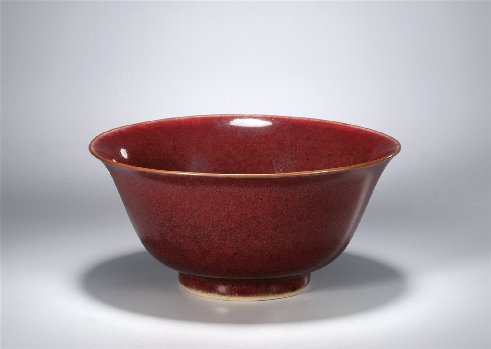 郎窑红釉碗