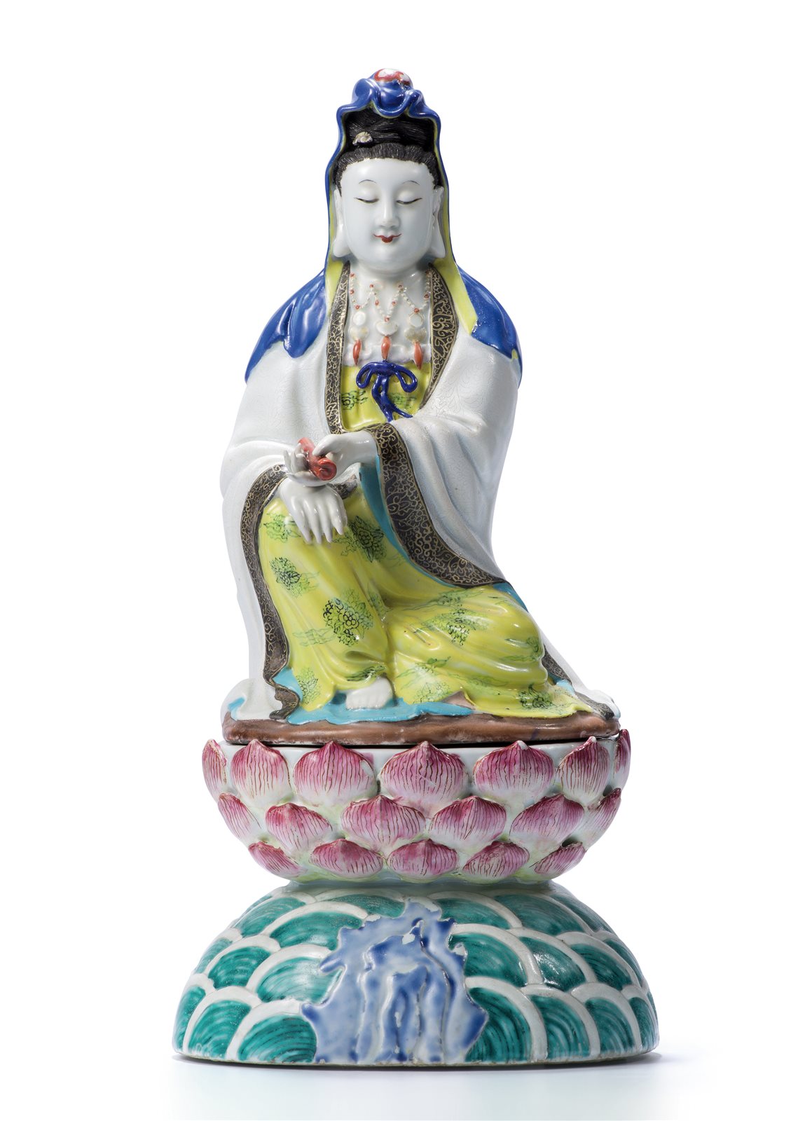 粉彩观音坐像