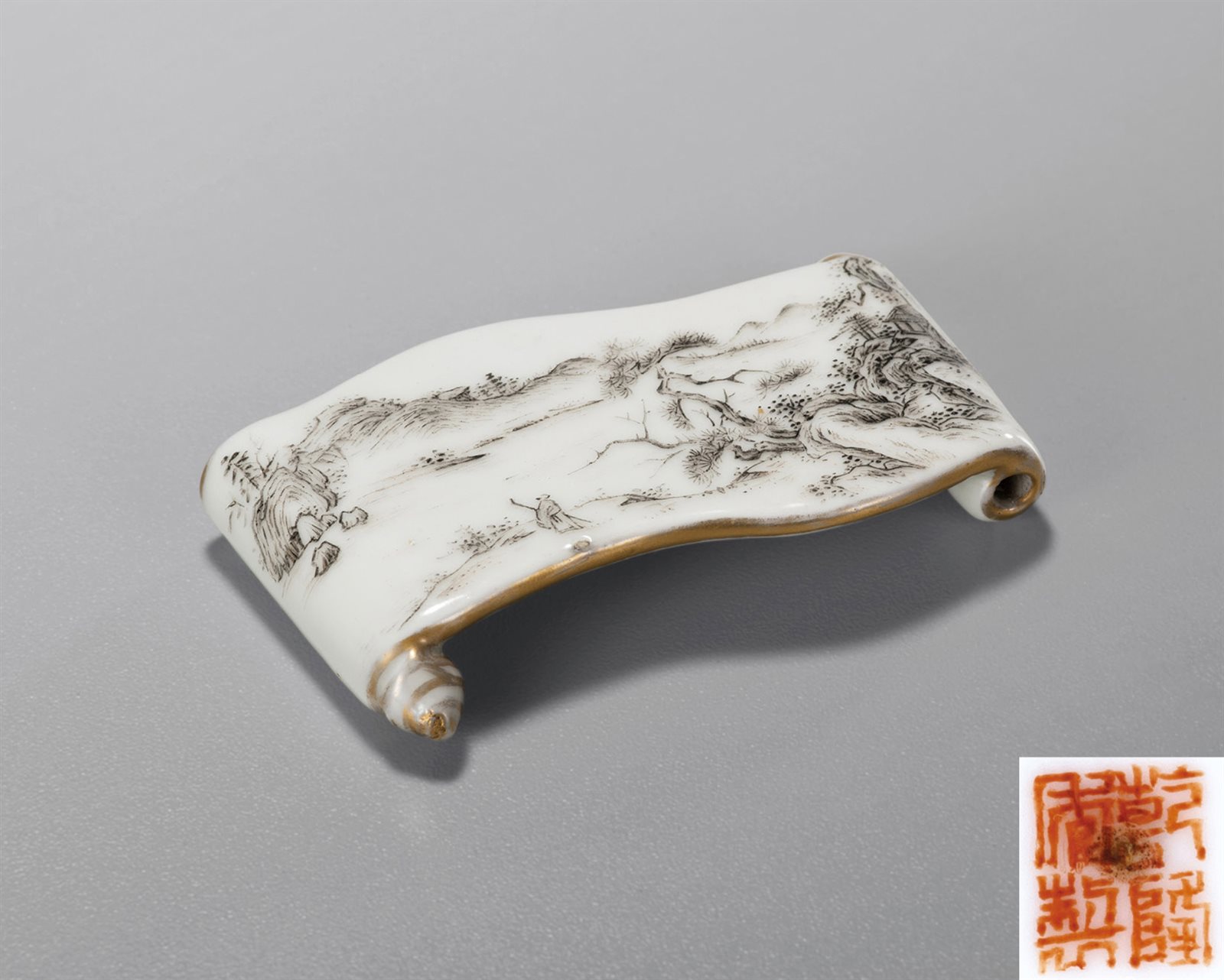 墨彩山水纹墨床