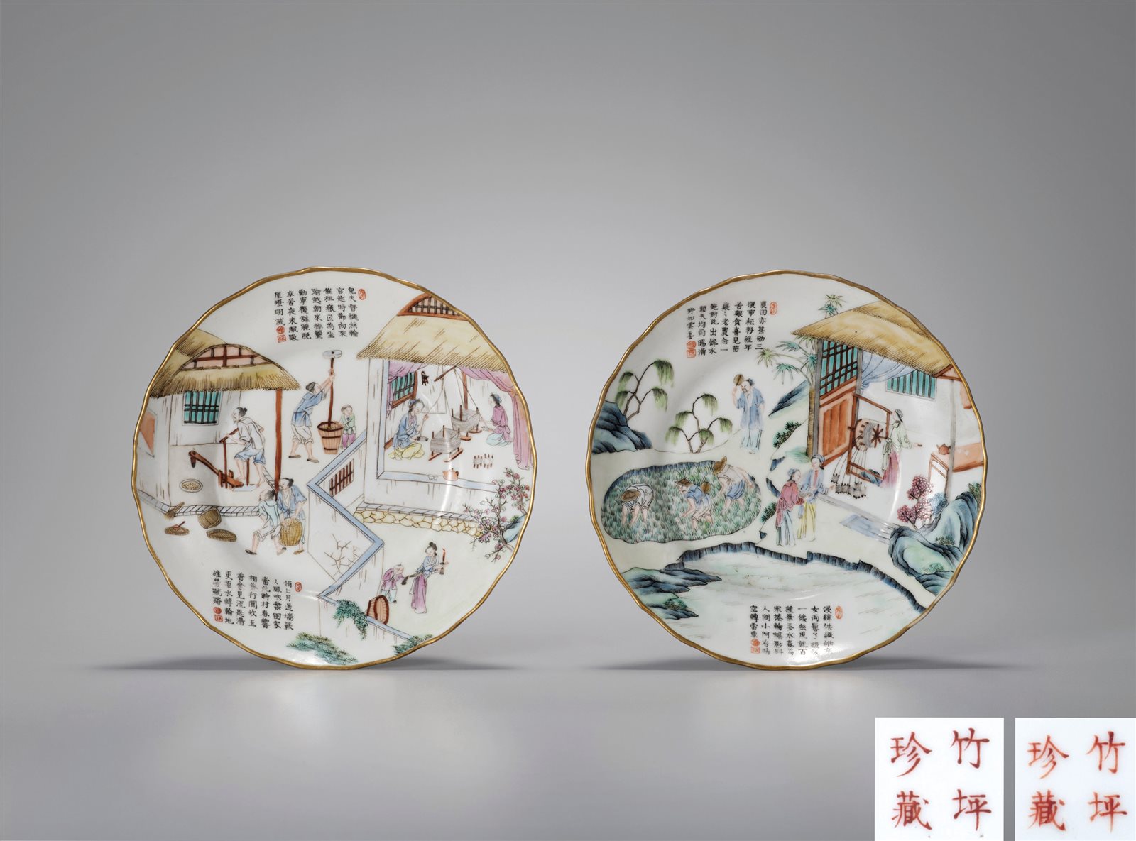 粉彩耕织图碟一对