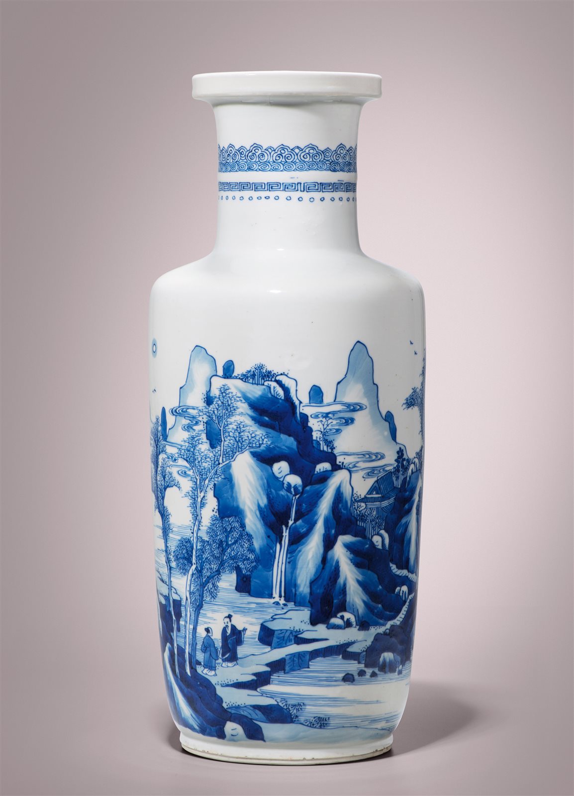 青花山水人物纹大棒槌瓶