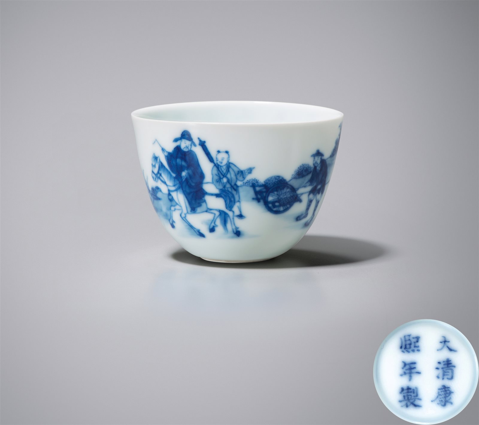 青花饮中八仙汝阳王李璡图杯