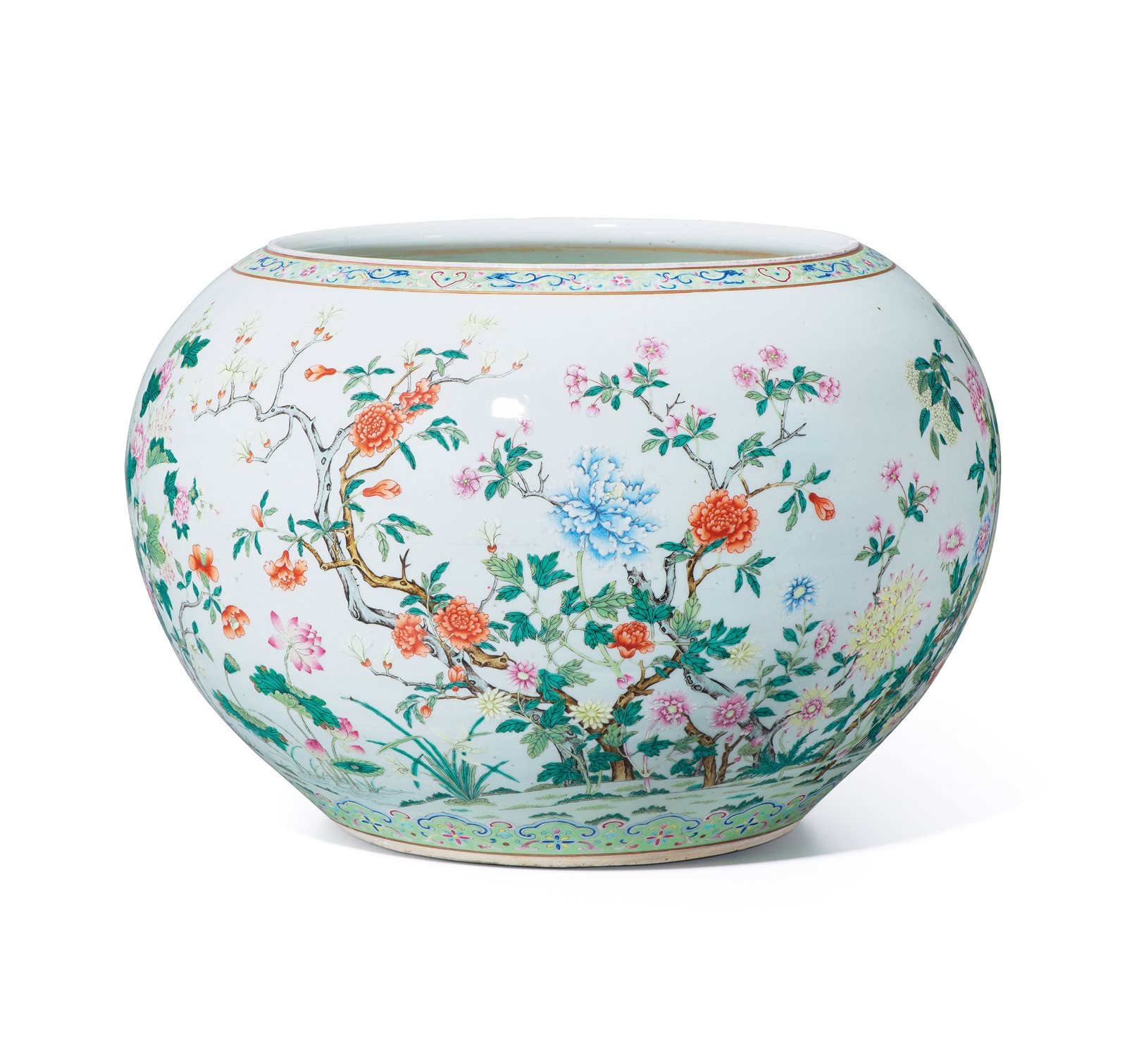 粉彩折枝四季花卉纹大缸