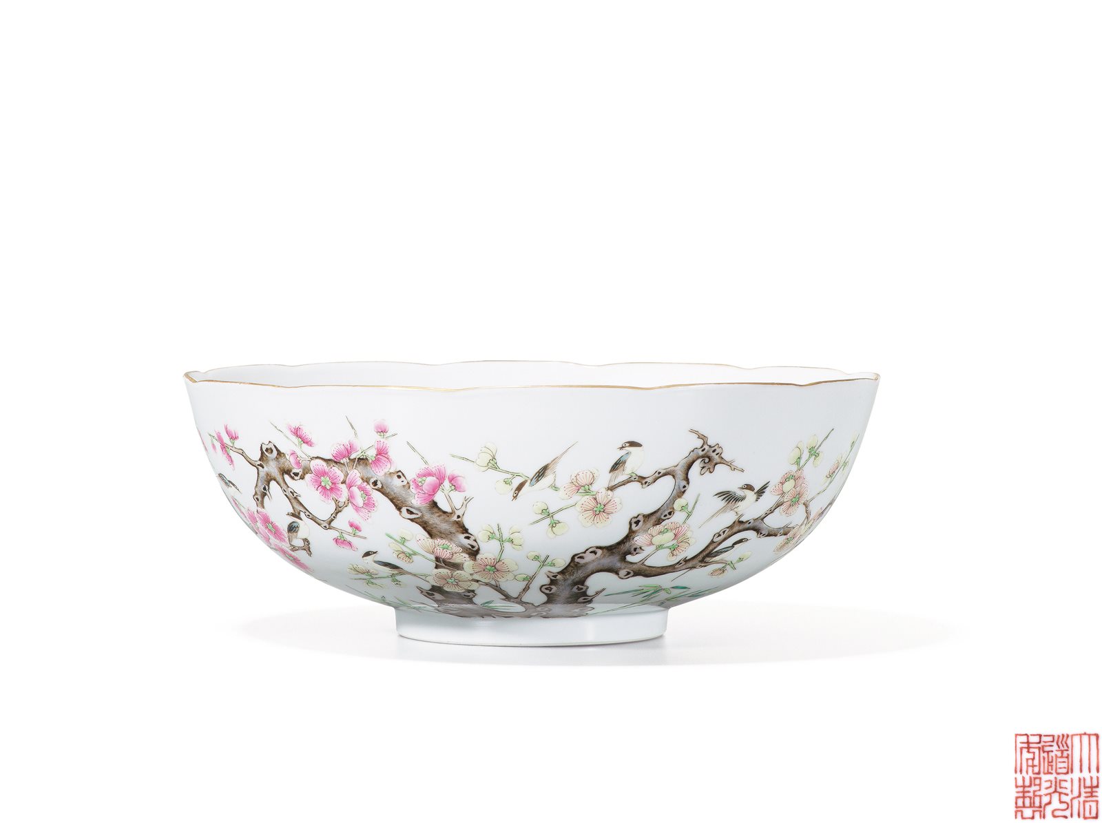 粉彩喜上眉梢图花口大碗
