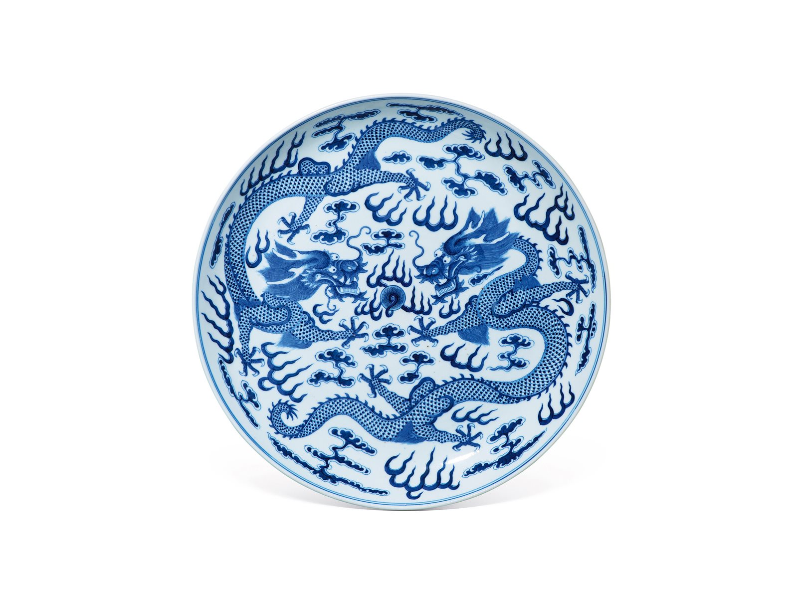 青花双龙赶珠纹大盘