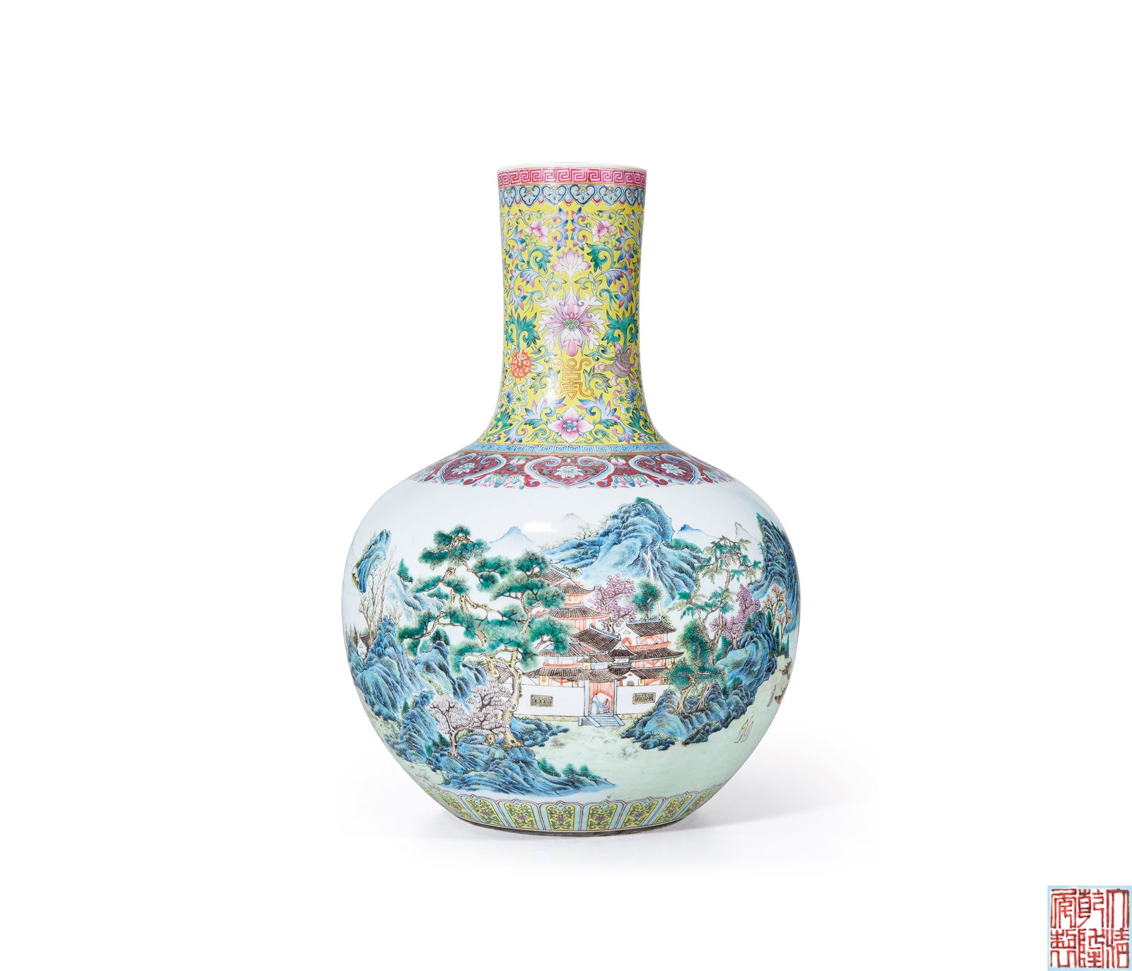 粉彩通景山水人物纹天球瓶