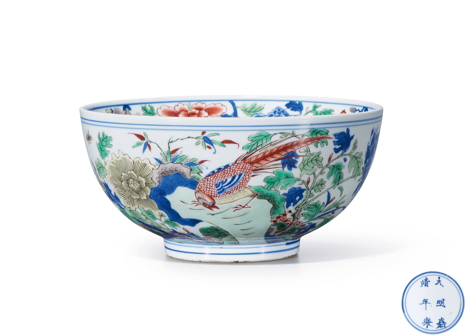 五彩锦鸡花蝶图碗