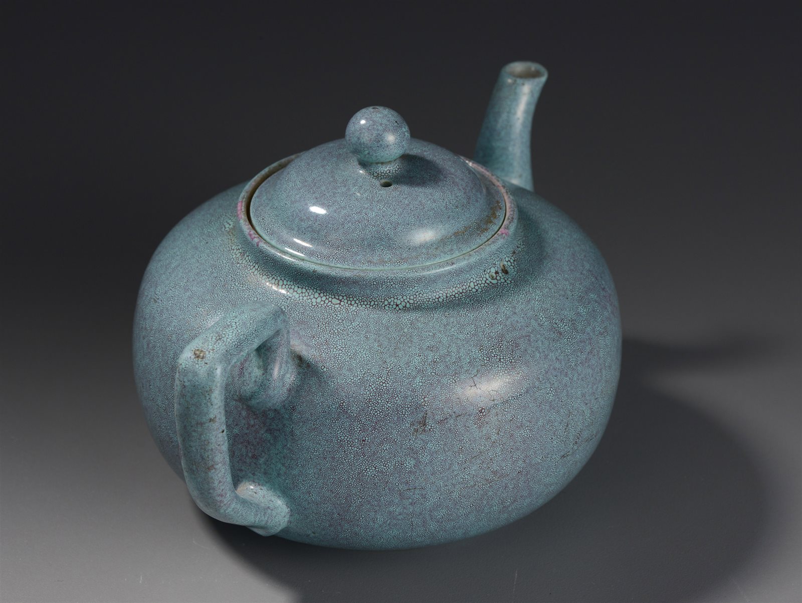炉钧釉茶壶