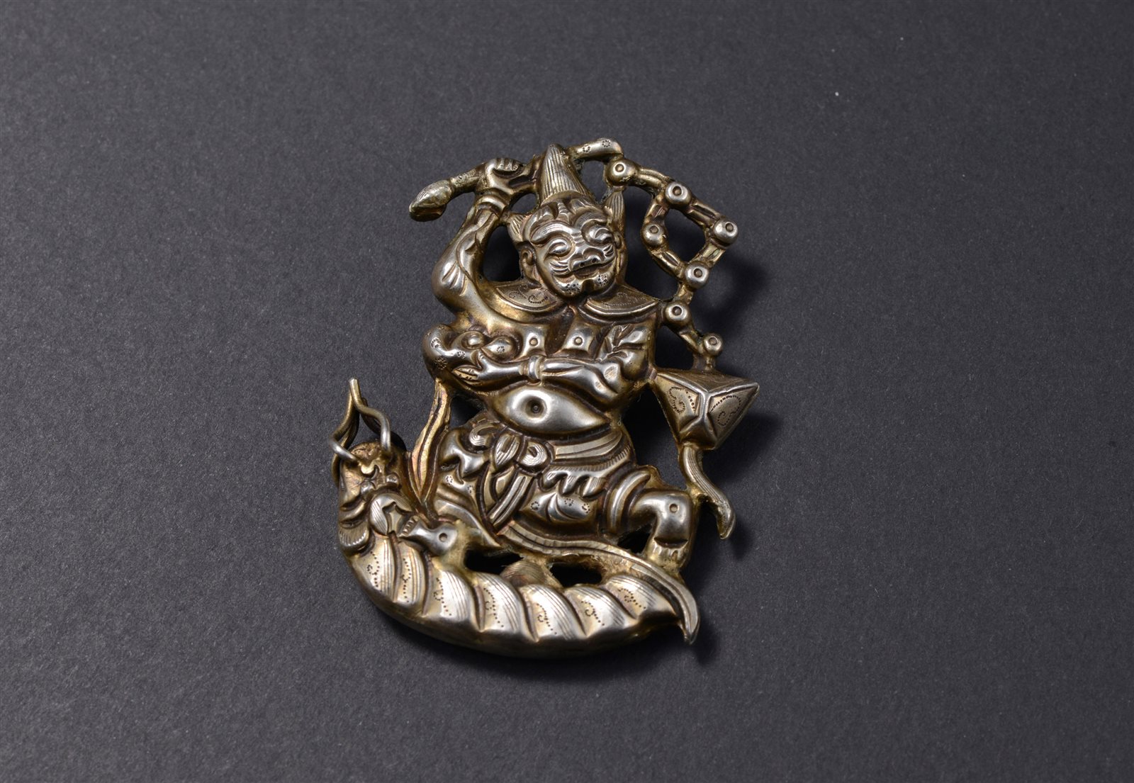 魁星点斗纹银饰