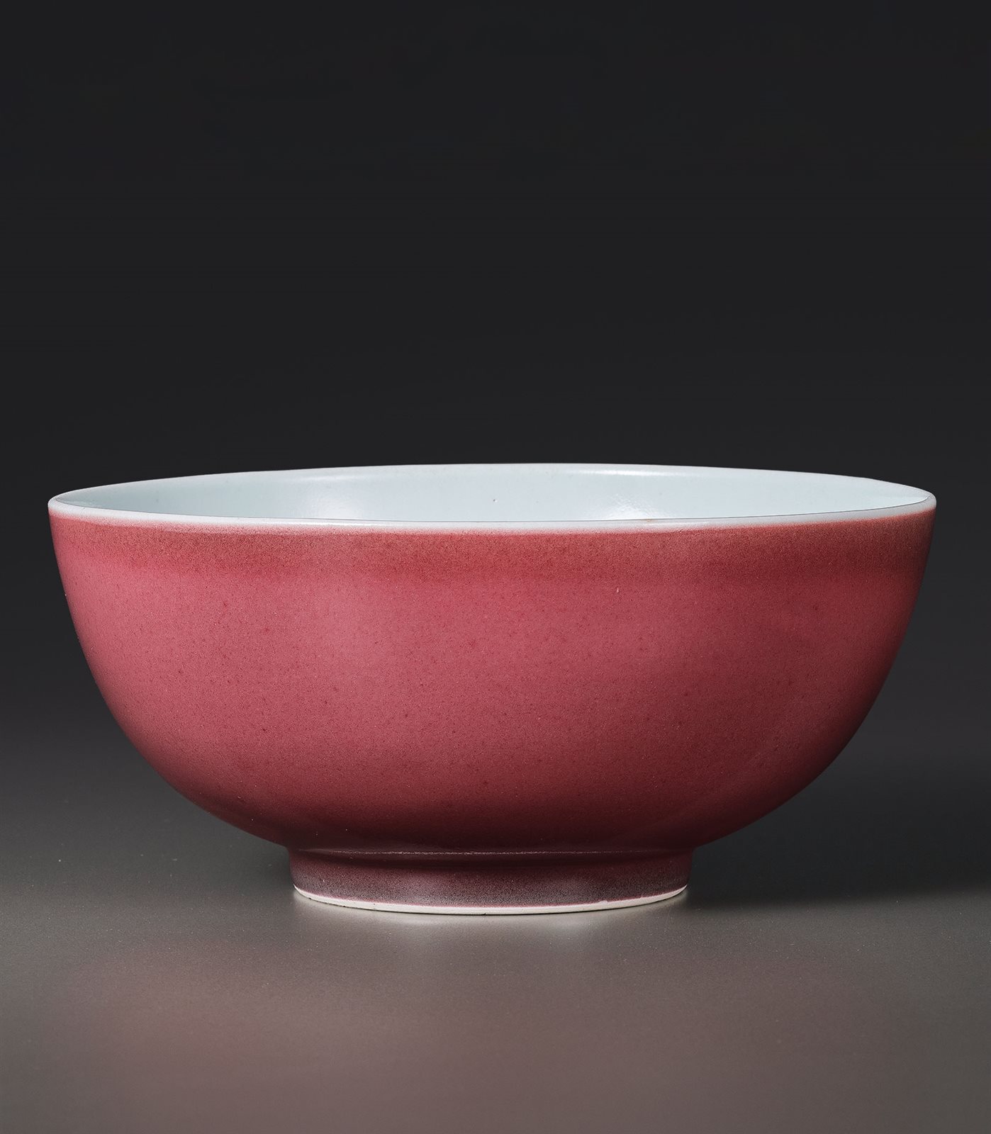 霁红釉碗