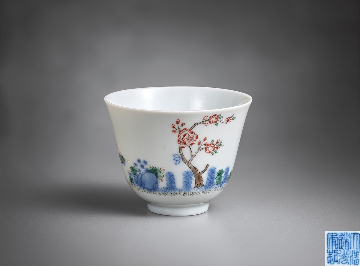 青花五彩花神杯(芙蓉花)