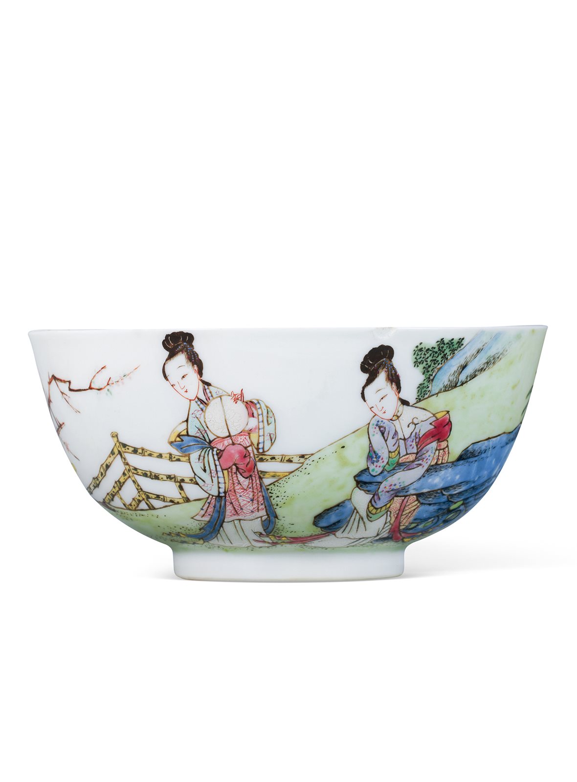 清雍正 粉彩庭院仕女图碗
