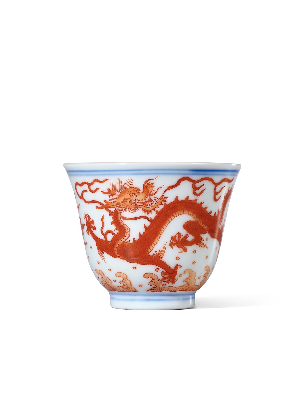 清咸丰 青花矾红双龙赶珠纹杯