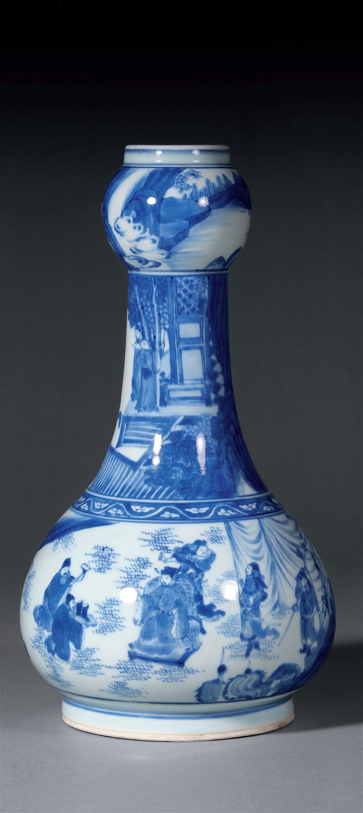 明崇祯 青花“加官晋爵”、“西厢记”故事图蒜头瓶