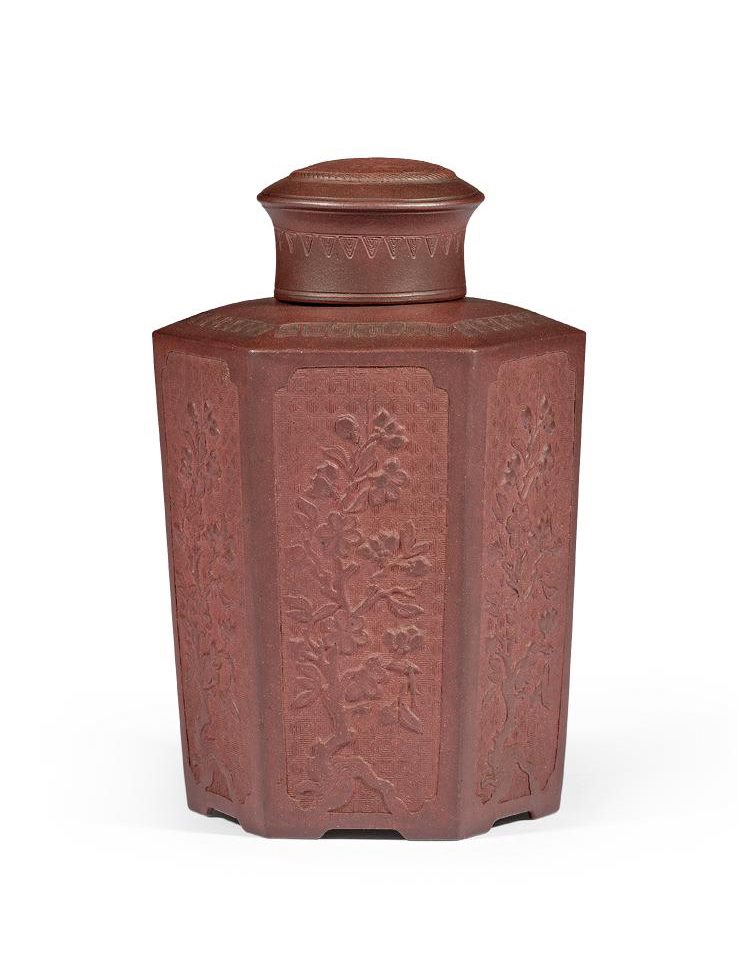 清早期 紫砂模印花卉纹六方盖罐