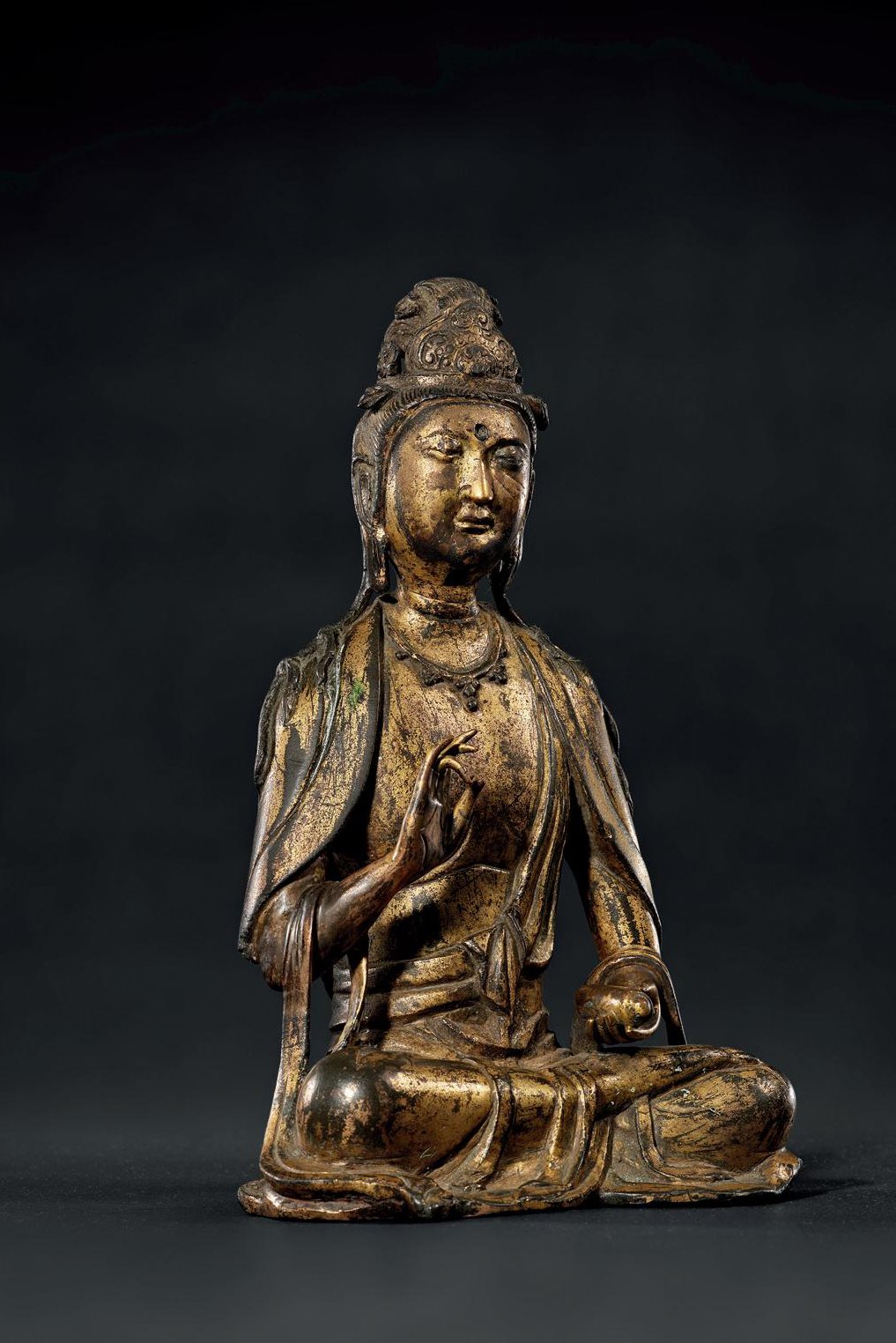 十二世纪 铜鎏金观音坐像