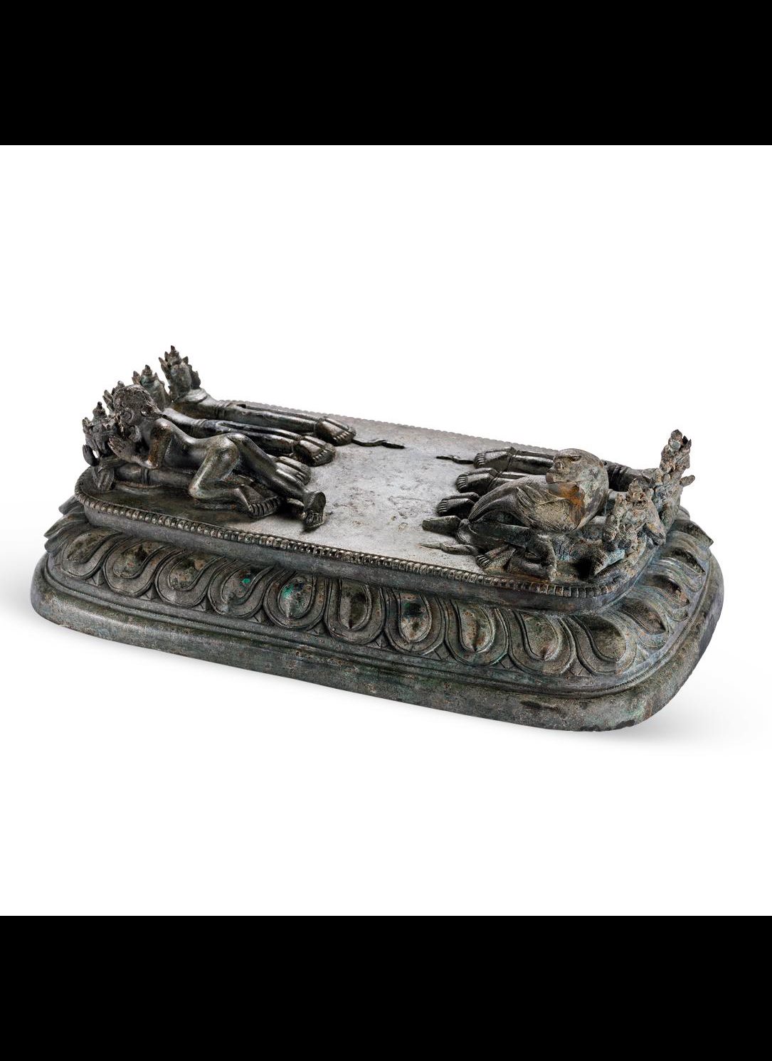 清乾隆 铜大威德金刚底座