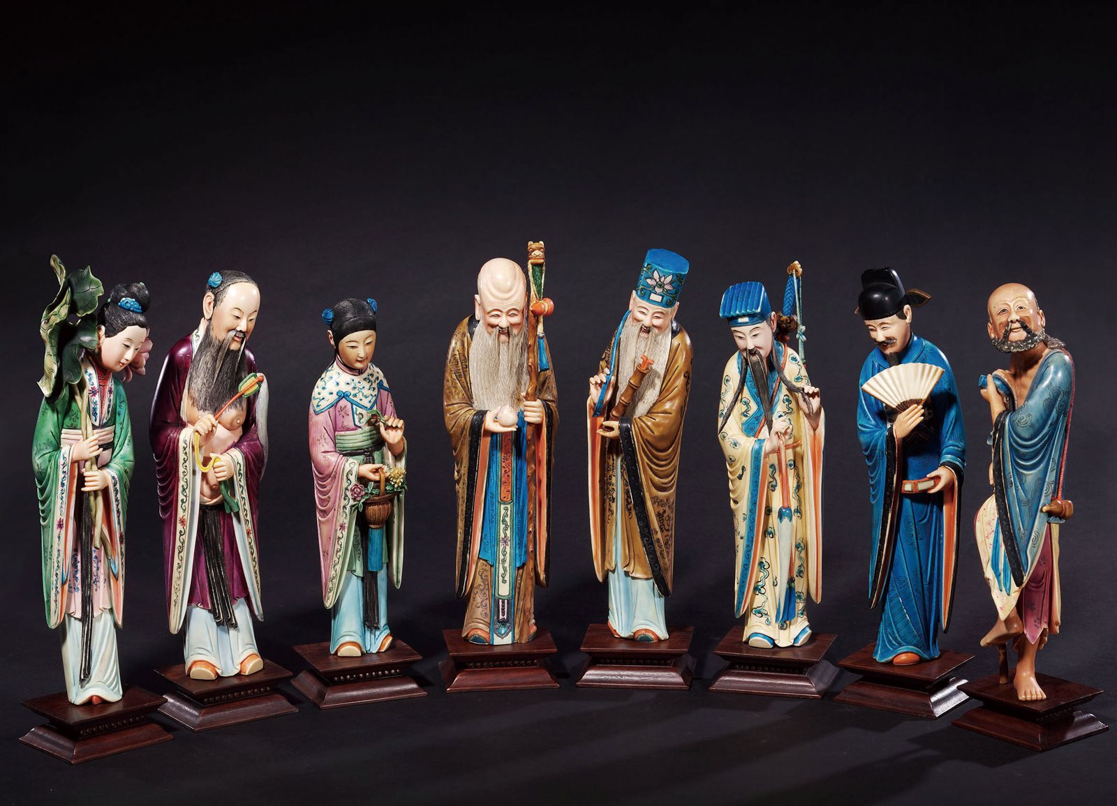 象牙圆雕茜色神仙人物立像一组八件